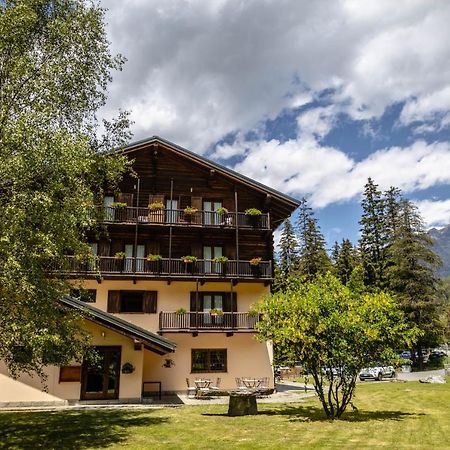 Alpine Forest Hotel Champoluc Εξωτερικό φωτογραφία