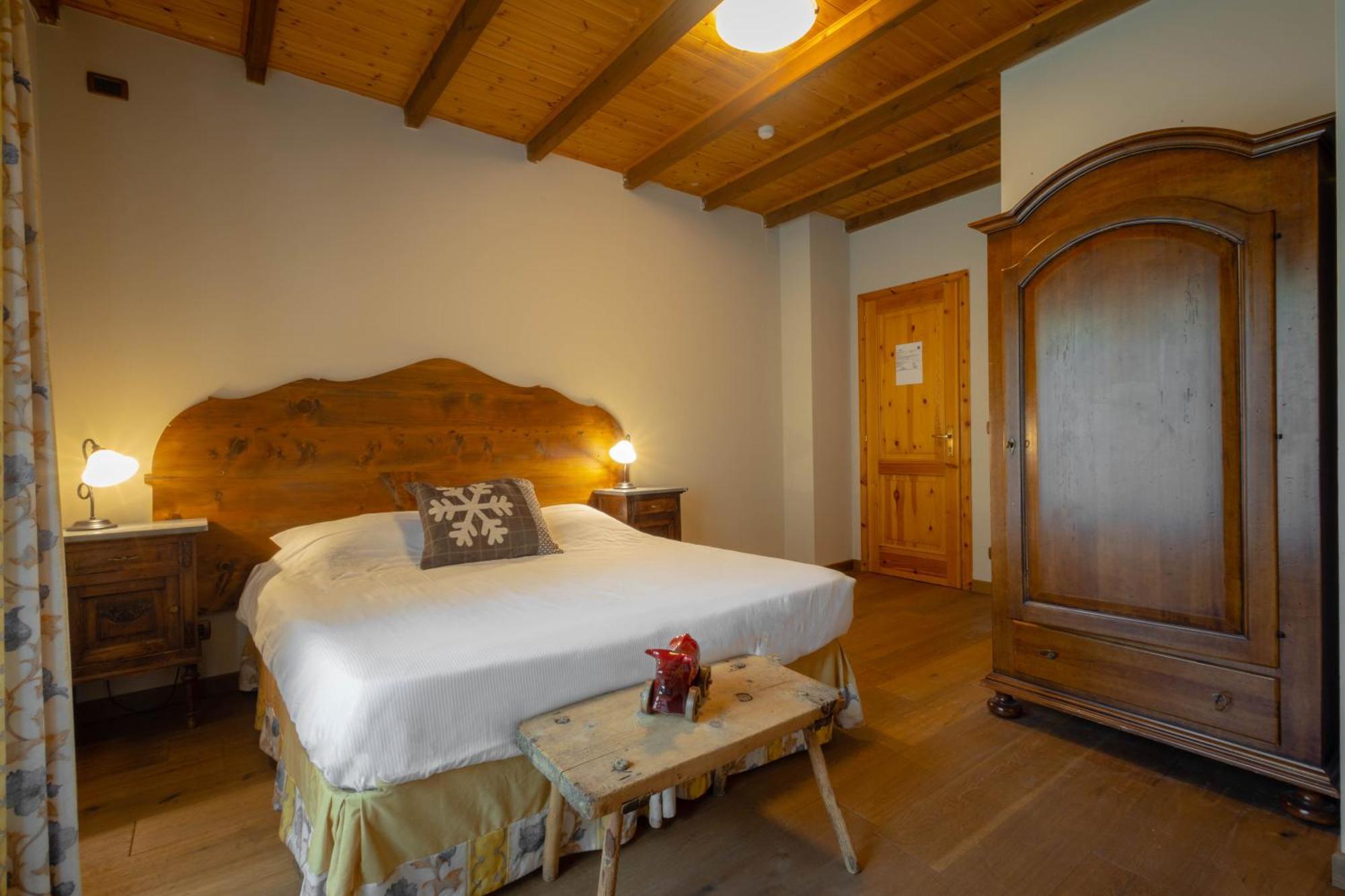 Alpine Forest Hotel Champoluc Εξωτερικό φωτογραφία